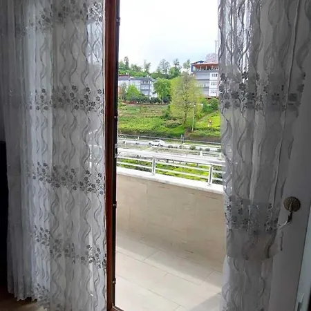 Seafront By The Sea And With A And With Big Garden Apartment *